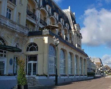 Salon livre cabourg